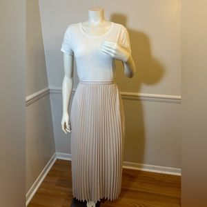 Banana Republic Pleated Skirt